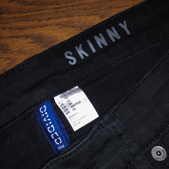 H&M Black Distressed Jeans - Picture 1 of 4